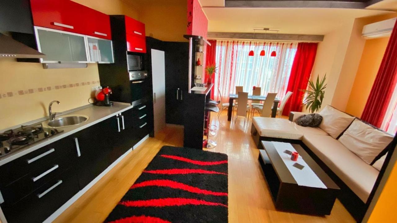 Mamaia Nord Apartament นาโวดาริ ภายนอก รูปภาพ
