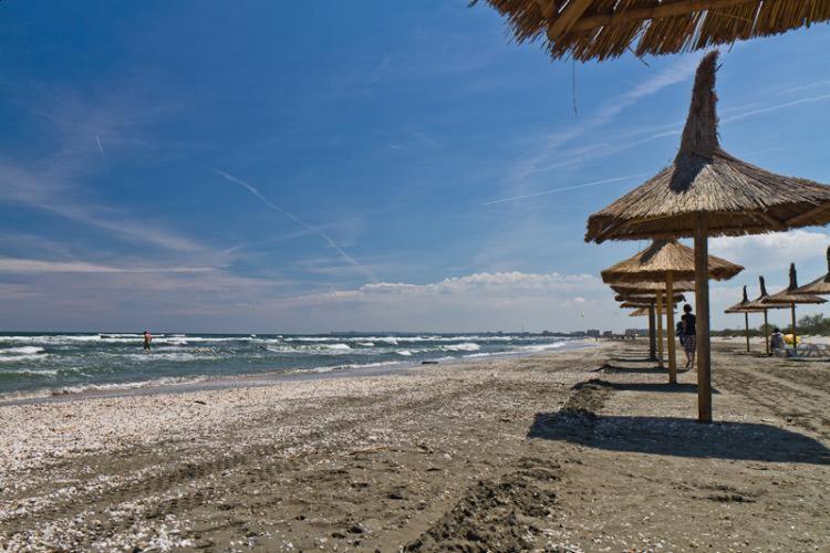 Mamaia Nord Apartament นาโวดาริ ภายนอก รูปภาพ